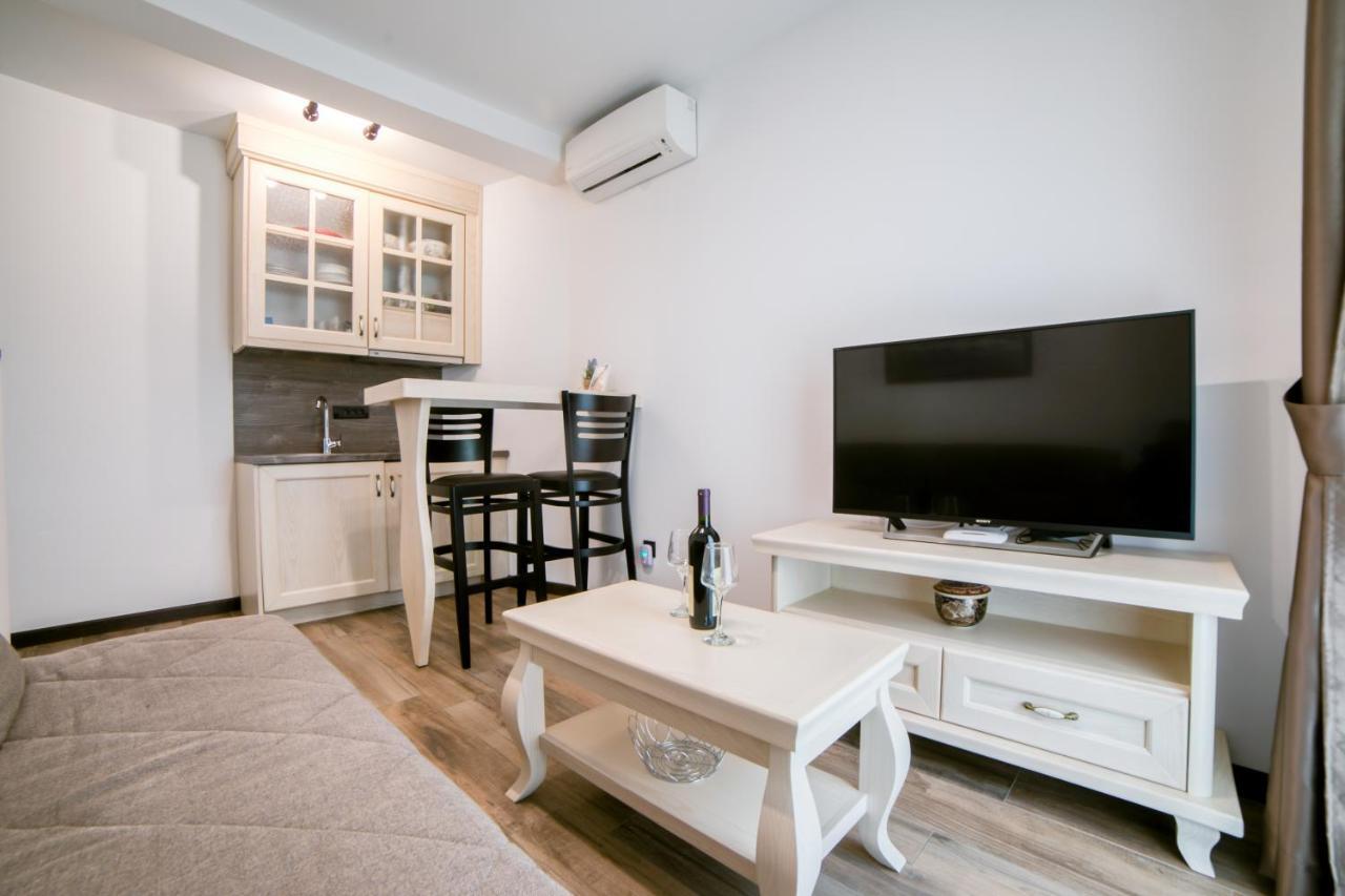 コトルCasa Nuovaアパートメント エクステリア 写真